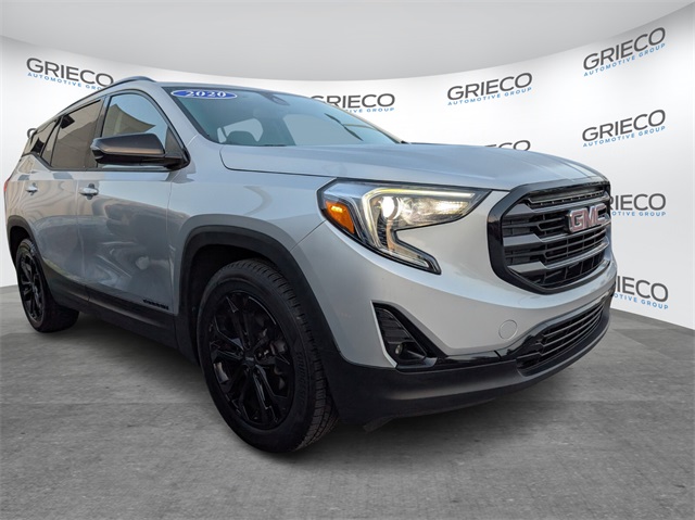 Vehicle image 4 of 23