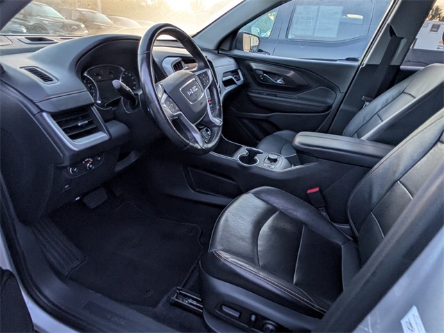 Vehicle image 14 of 23