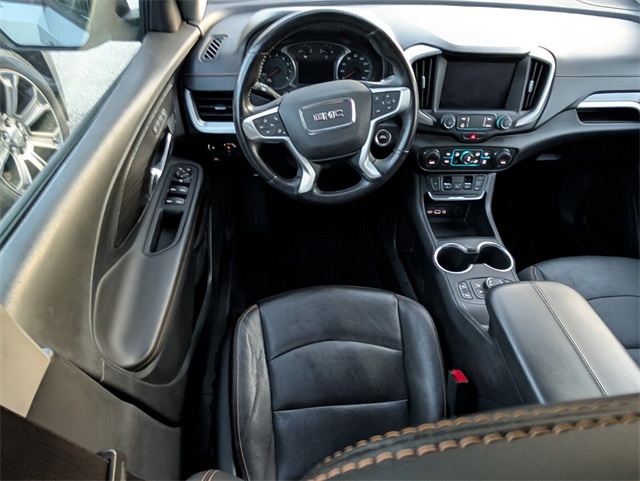 Vehicle image 22 of 23