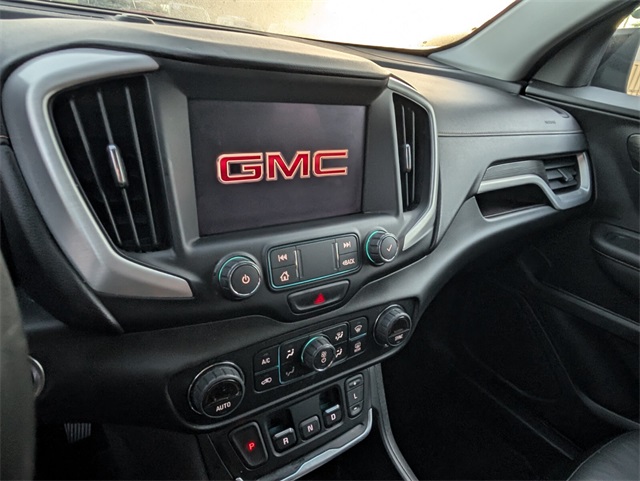 Vehicle image 16 of 23