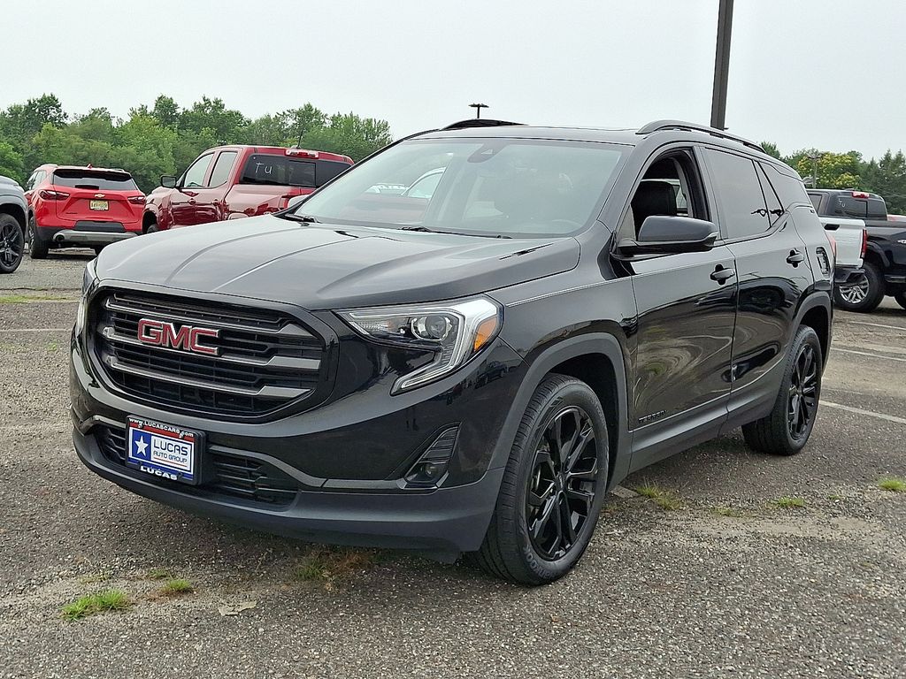 Vehicle image 2 of 31