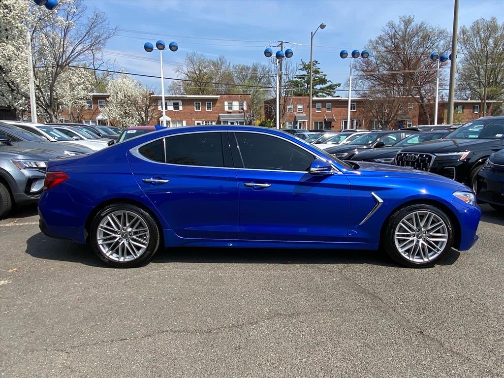 2020 Genesis G70 2.0T Image 2 of 22