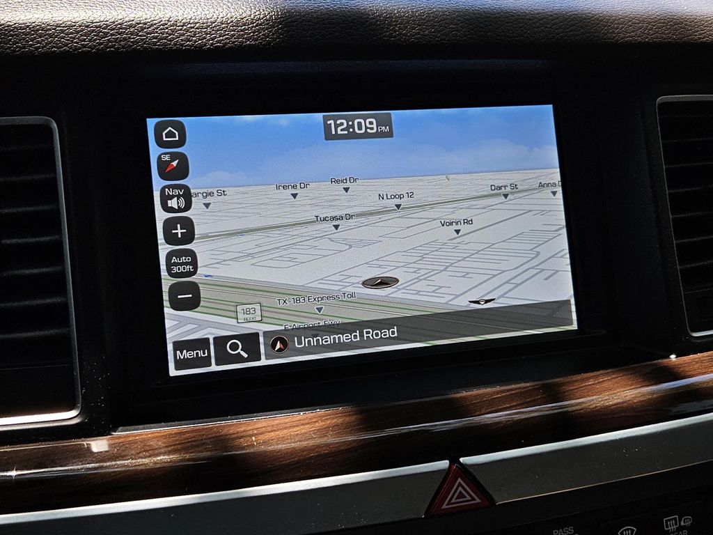 2020 Genesis G80 3.8L Image 18 of 31