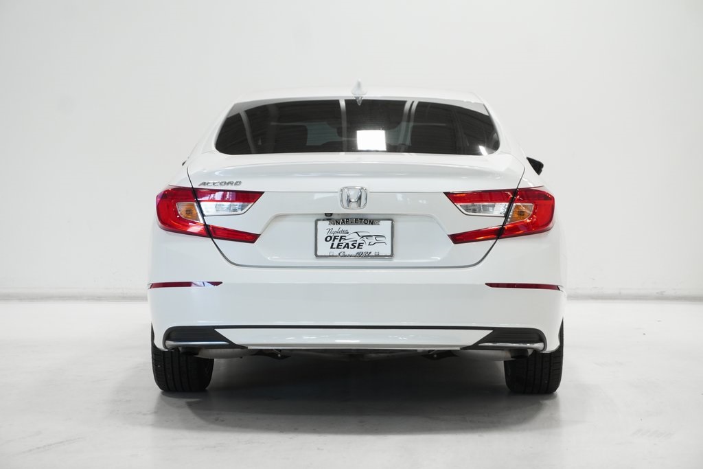 Vehicle image 6 of 30