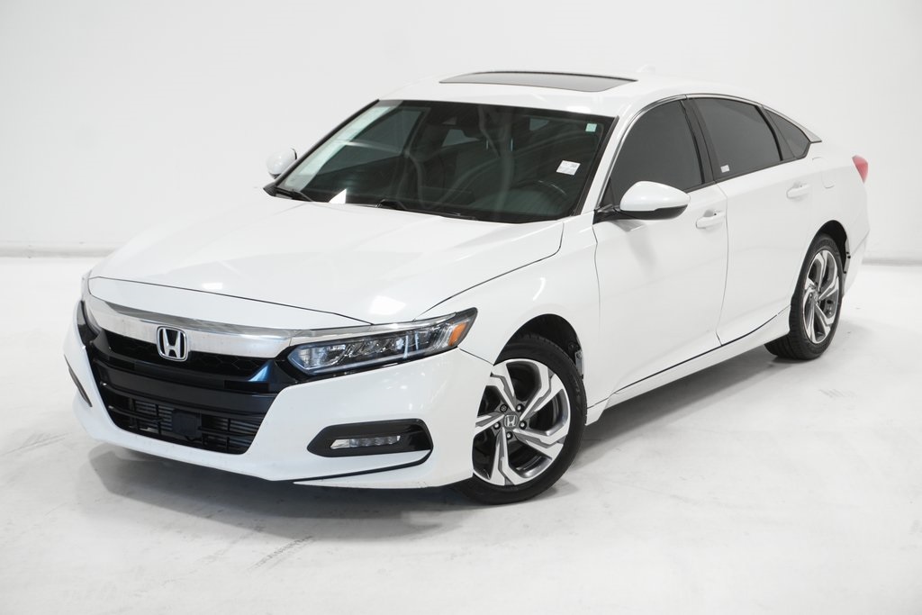 Vehicle image 2 of 30