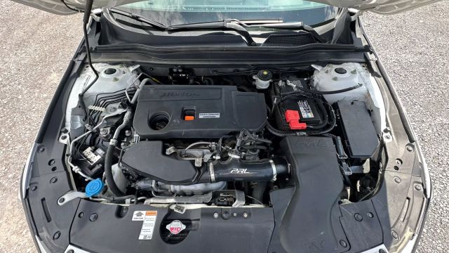 Vehicle image 9 of 38