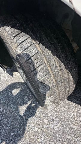 Vehicle image 10 of 38