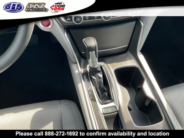 Vehicle image 16 of 19