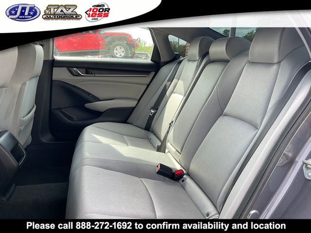 Vehicle image 12 of 19