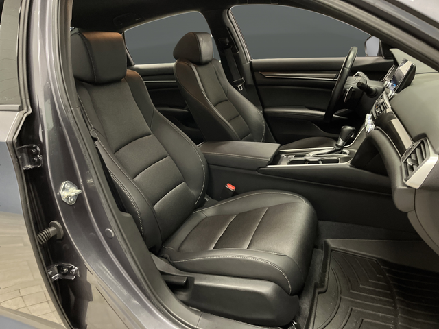 2020 Honda Accord Sport Image 13 of 33