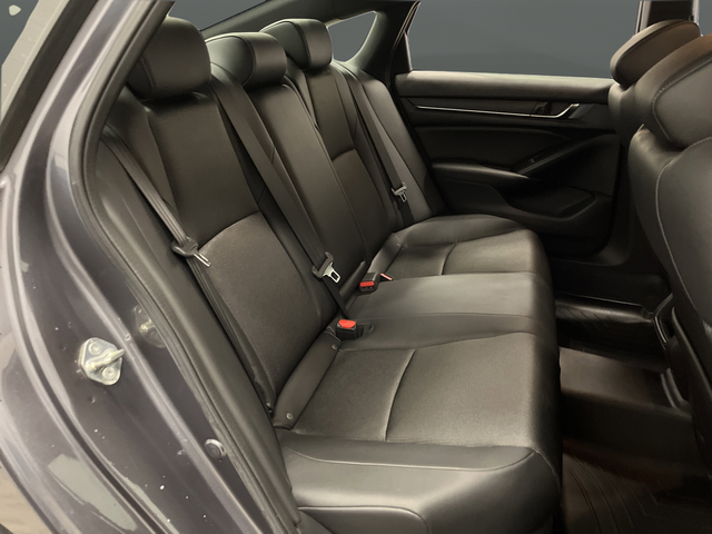 2020 Honda Accord Sport Image 12 of 33