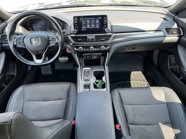 Vehicle image 14 of 27