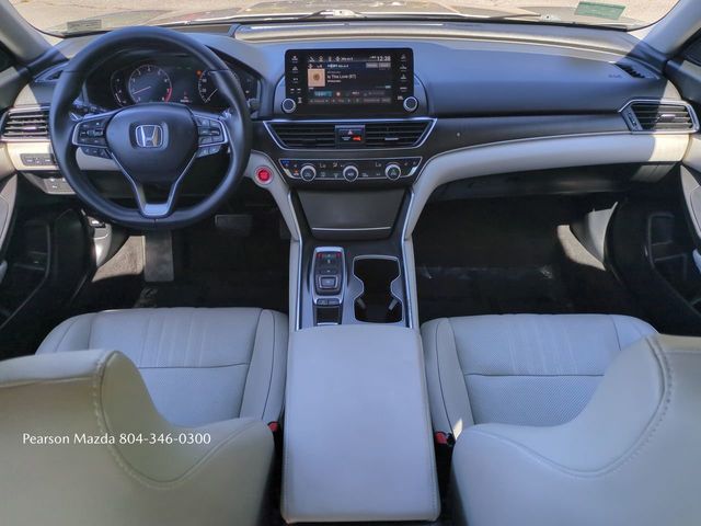 2020 Honda Accord Touring Image 15 of 31