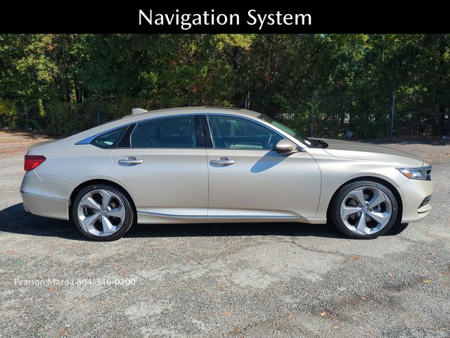 2020 Honda Accord Touring Image 5 of 31