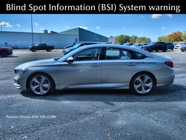 2020 Honda Accord Touring Image 11 of 31