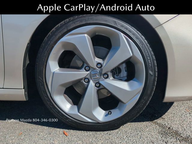 2020 Honda Accord Touring Image 12 of 31