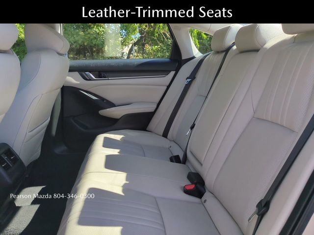2020 Honda Accord Touring Image 13 of 31