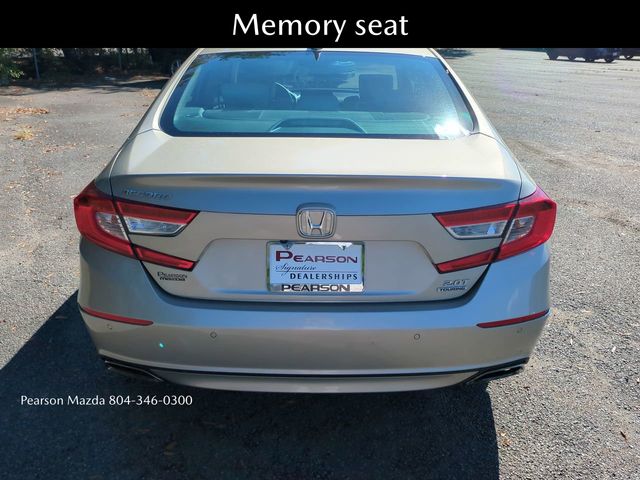2020 Honda Accord Touring Image 9 of 31