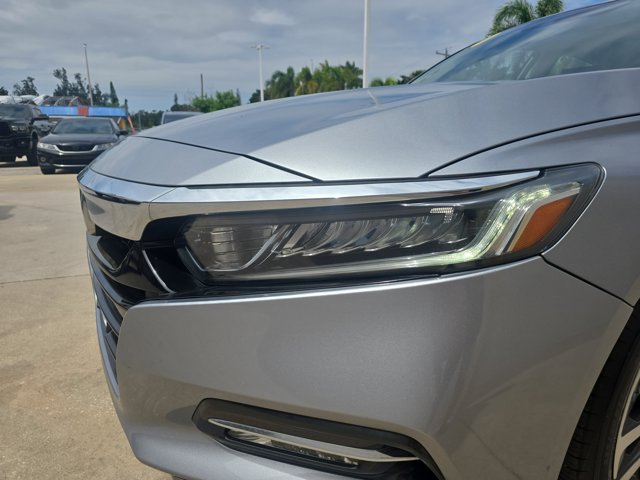 2020 Honda Accord Hybrid EX-L Image 32 of 40
