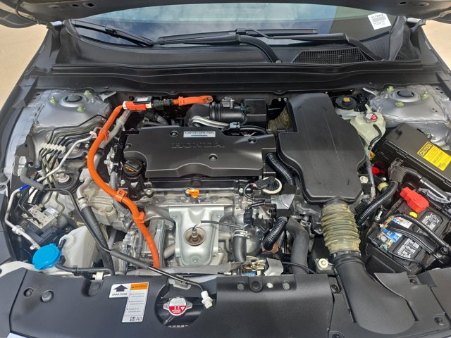 2020 Honda Accord Hybrid EX-L Image 9 of 40