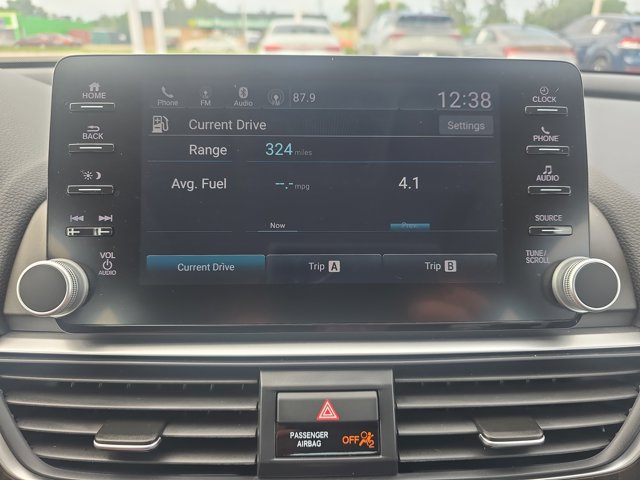 2020 Honda Accord Hybrid EX-L Image 21 of 40