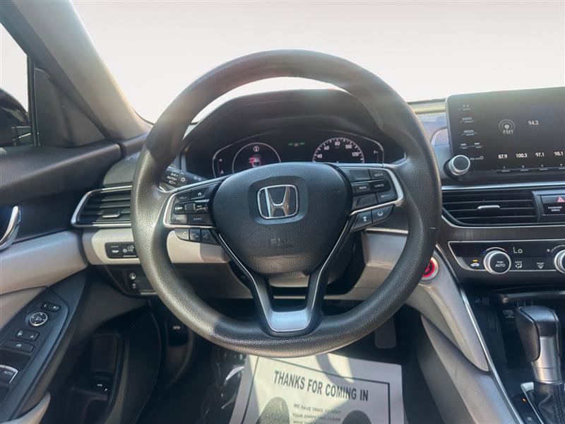 Vehicle image 12 of 16