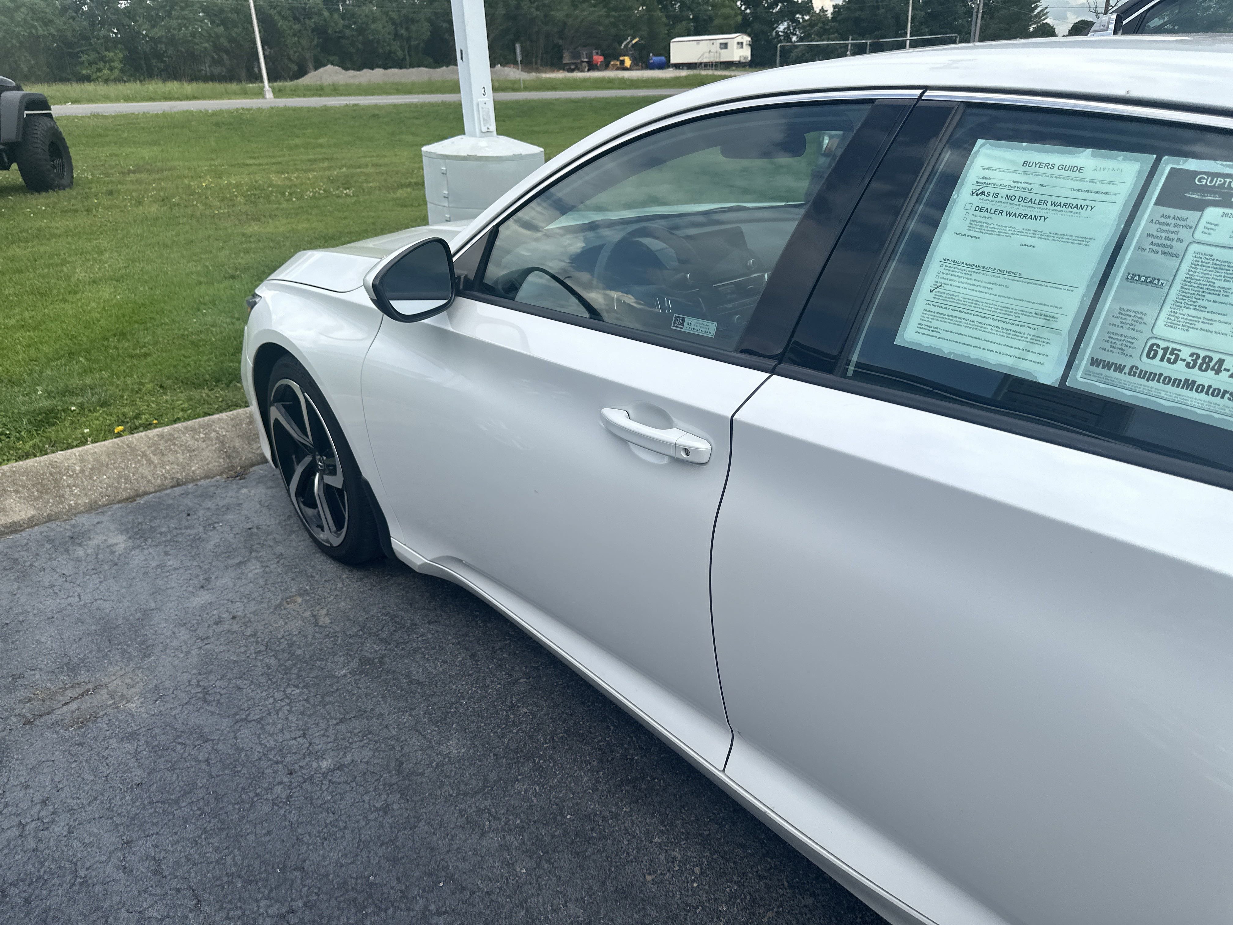 Vehicle image 11 of 35