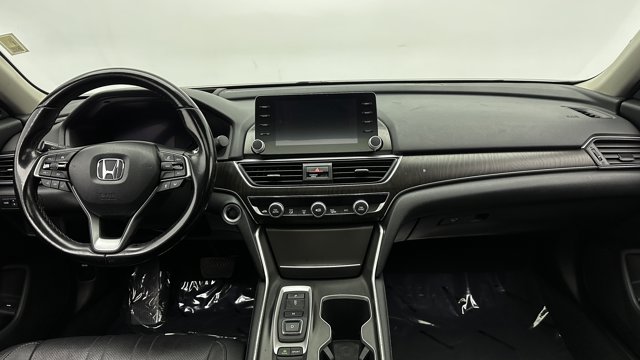 2020 Honda Accord Touring Image 13 of 36