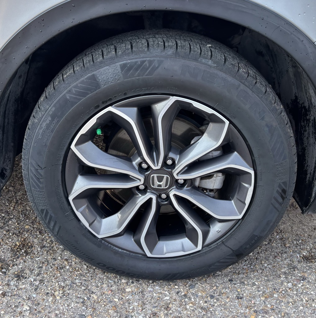 Vehicle image 23 of 23