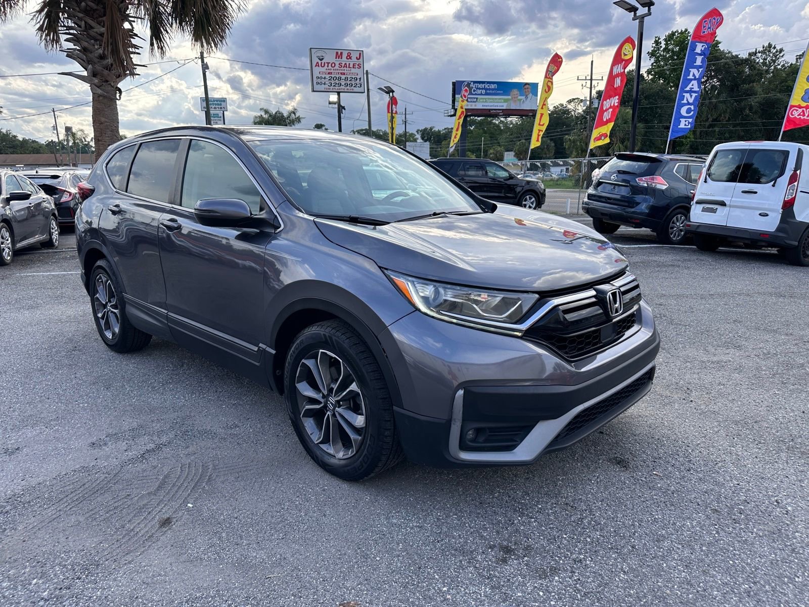 Vehicle image 3 of 21