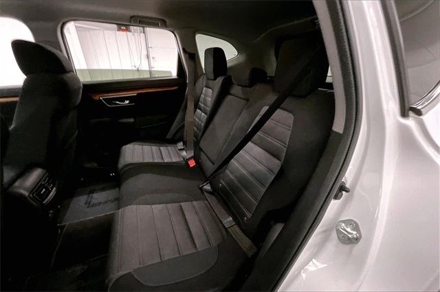 Vehicle image 23 of 39