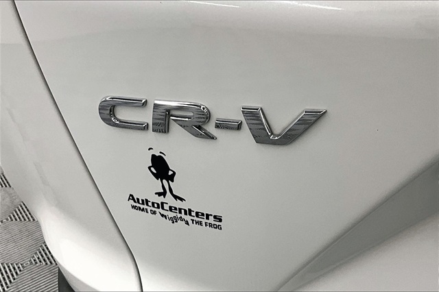 Vehicle image 10 of 39