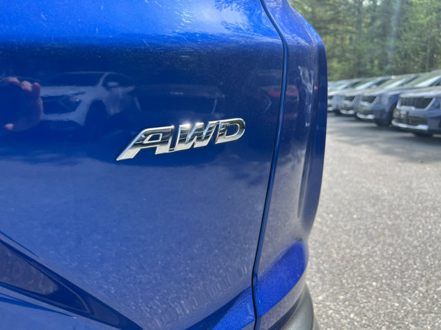 Vehicle image 9 of 29