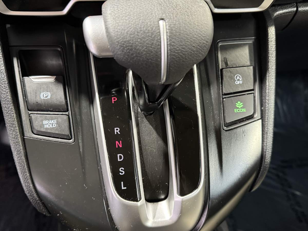 Vehicle image 31 of 53