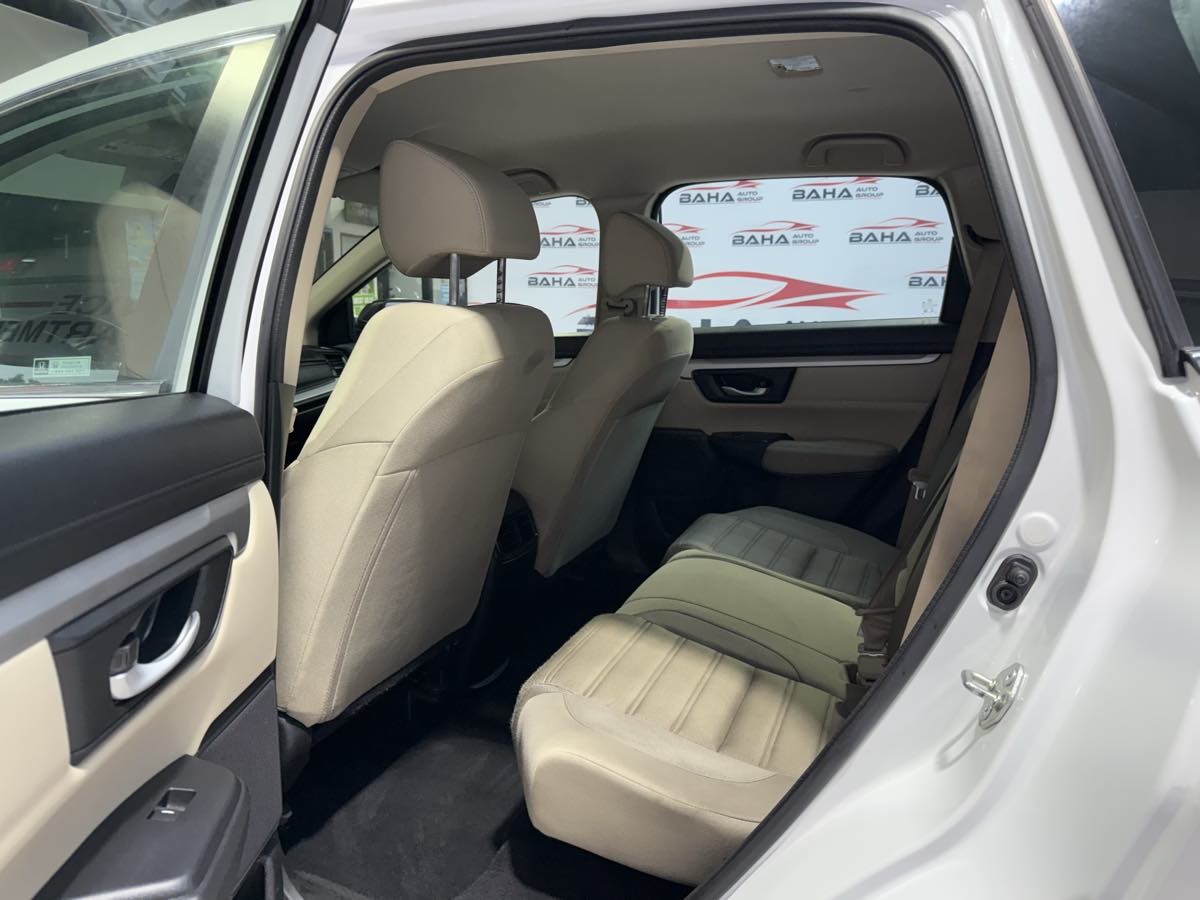 Vehicle image 39 of 53