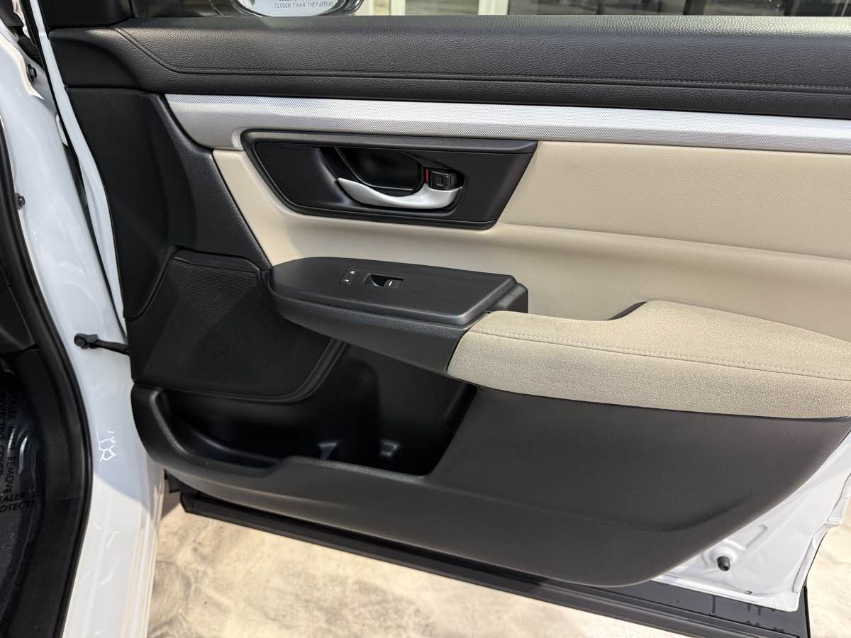 Vehicle image 48 of 53