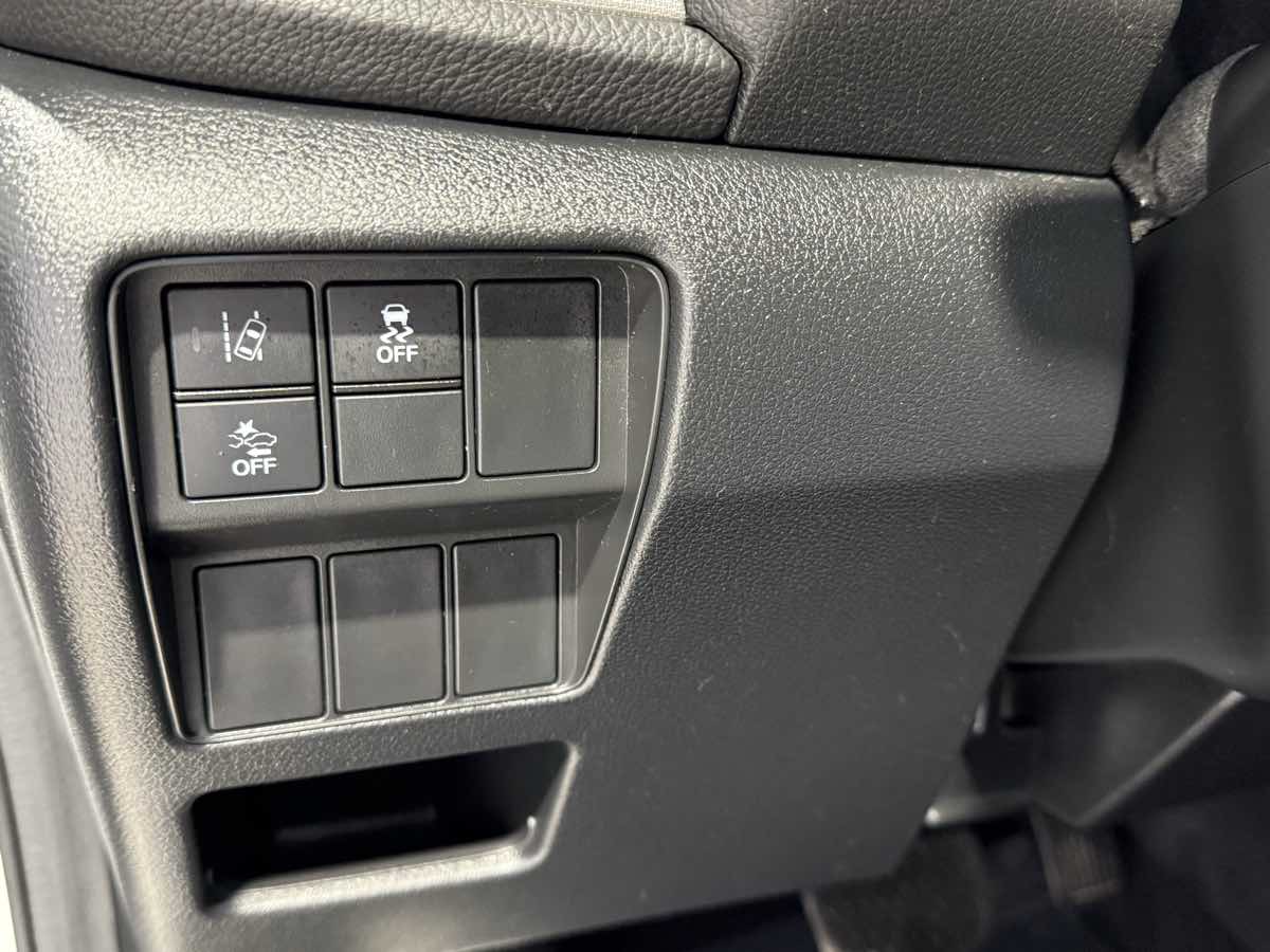 Vehicle image 24 of 53