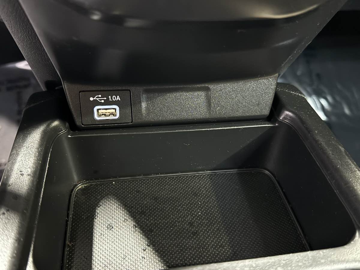 Vehicle image 29 of 53