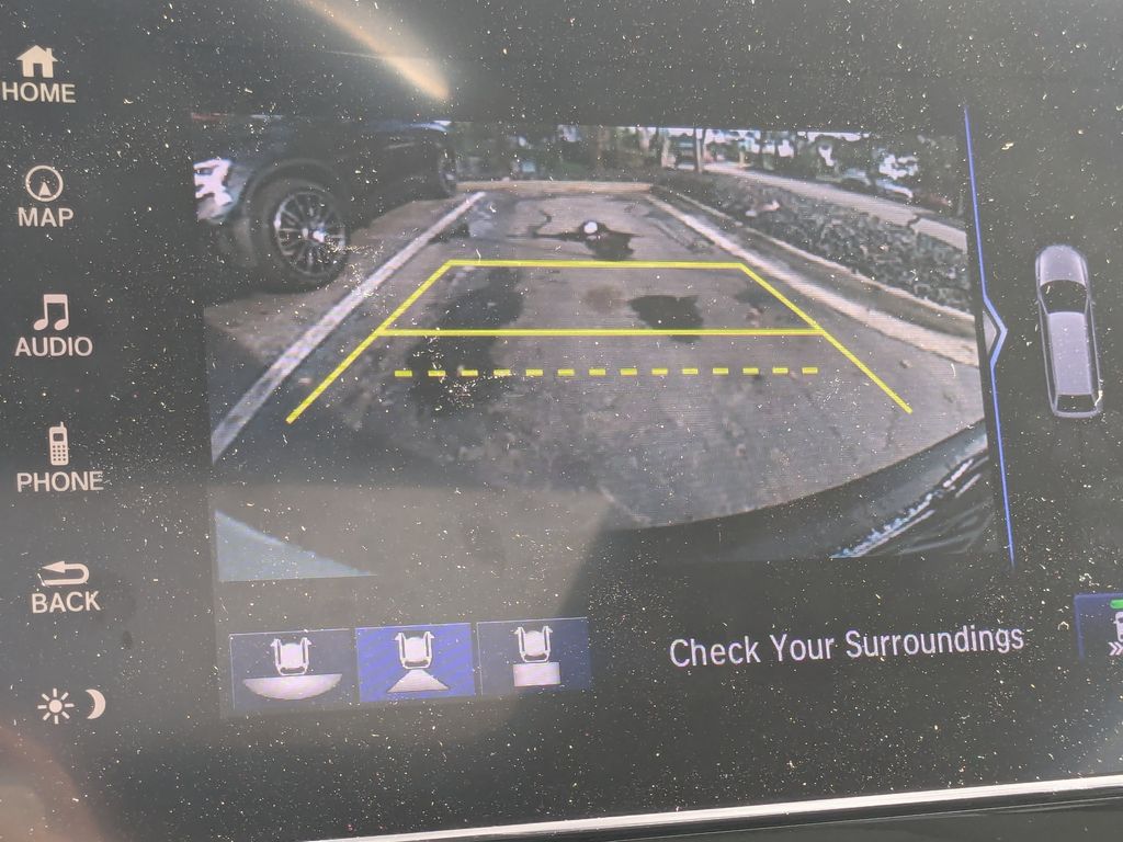 2020 Honda CR-V Hybrid Touring Image 19 of 25