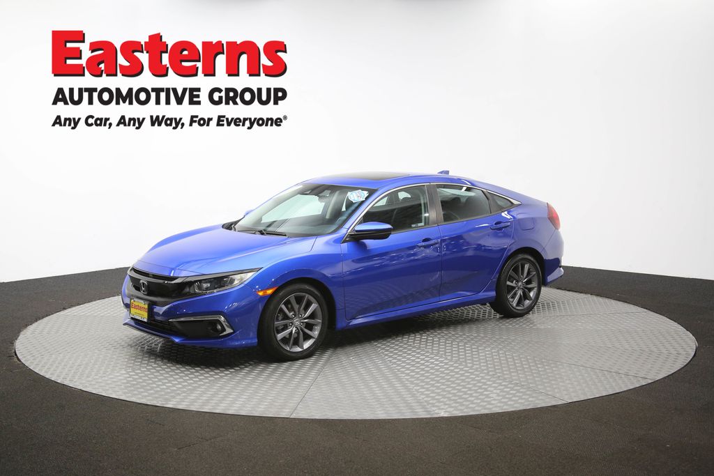 Vehicle image 4 of 61