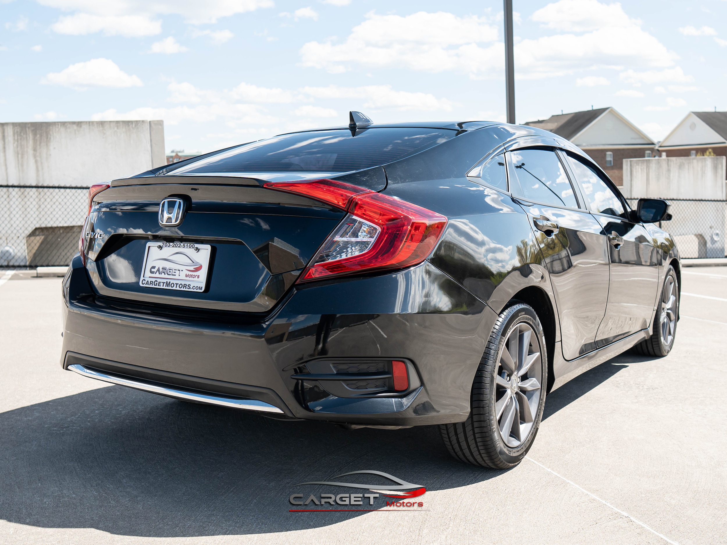 Vehicle image 3 of 46