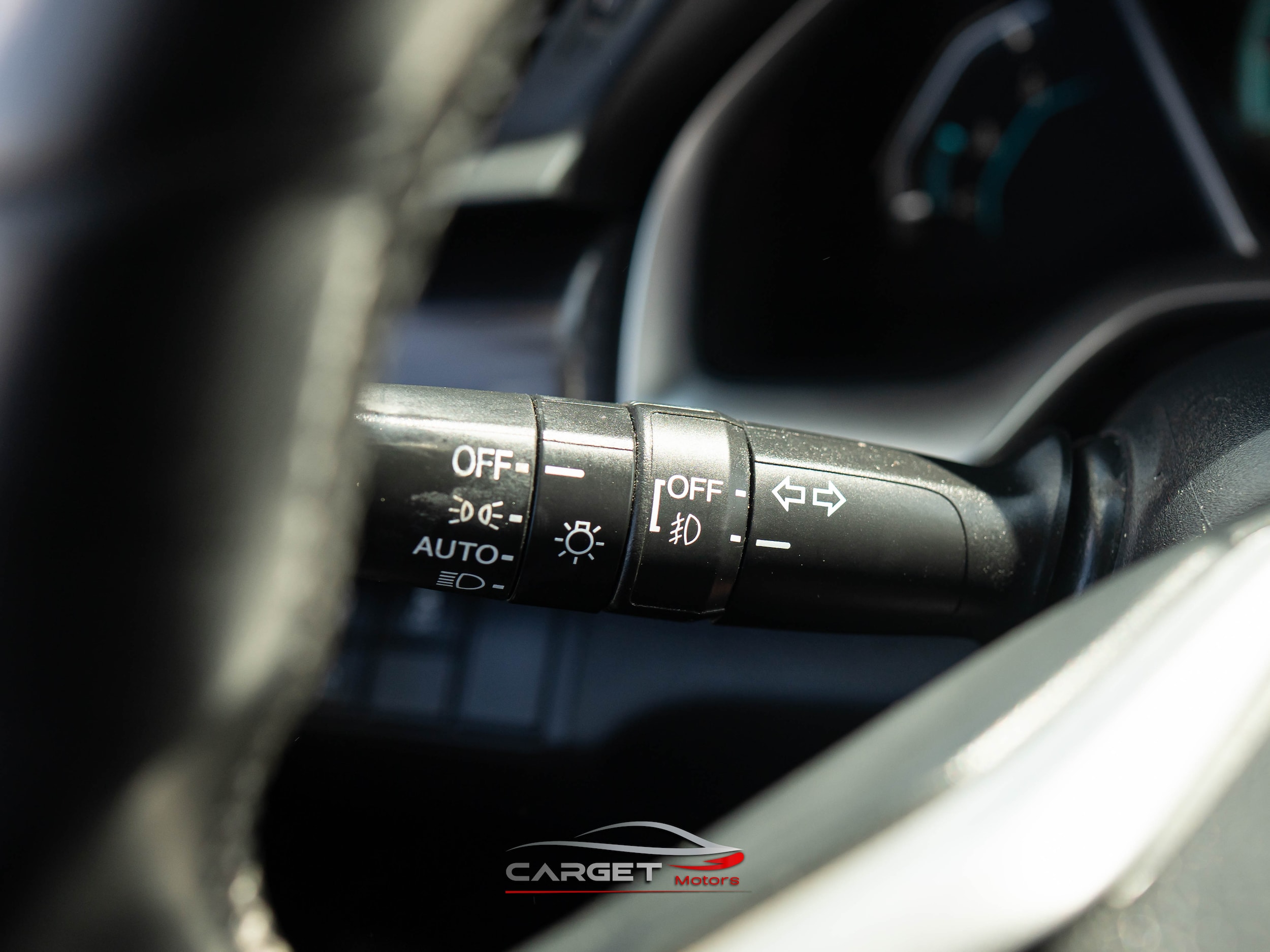 Vehicle image 26 of 46