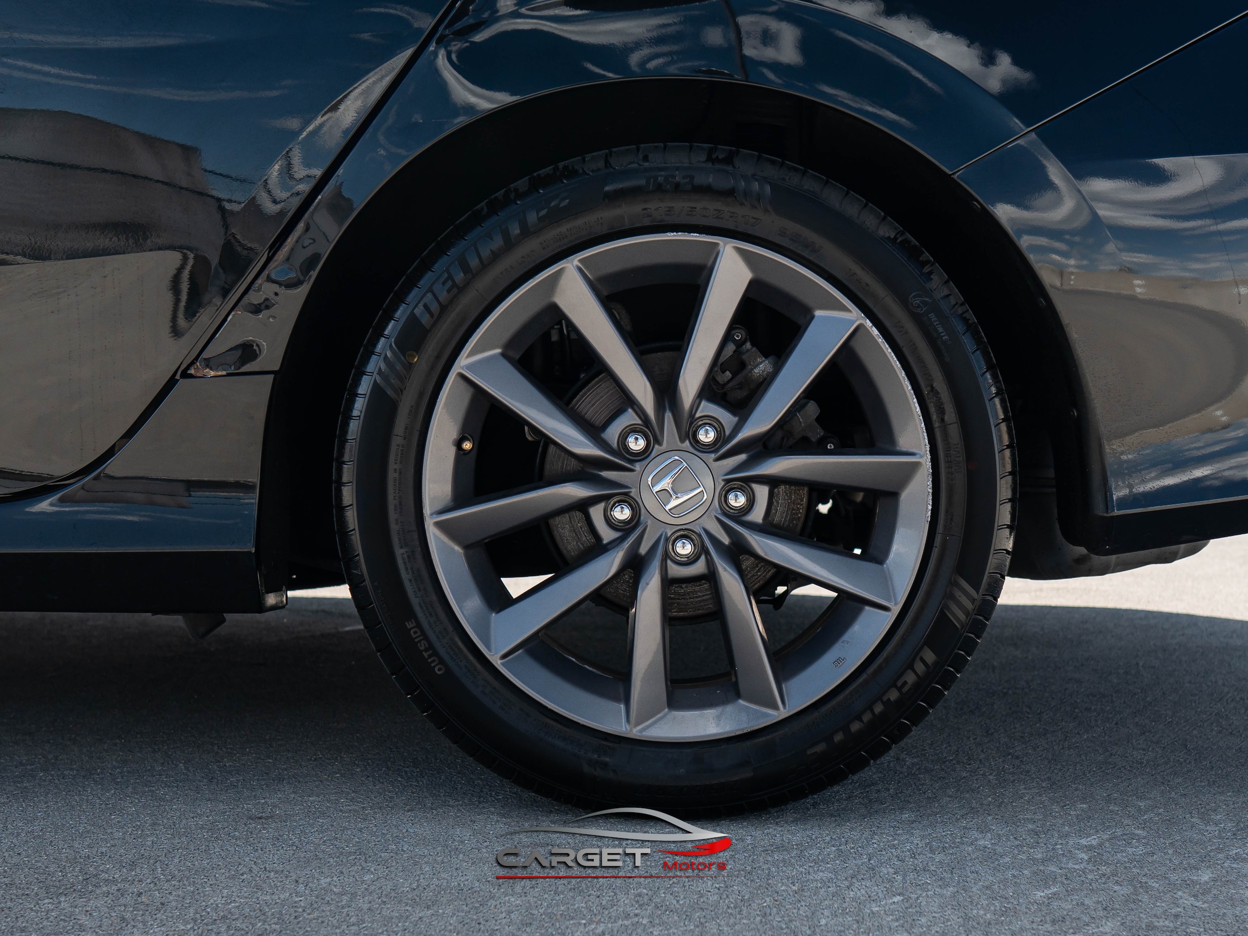 Vehicle image 11 of 46