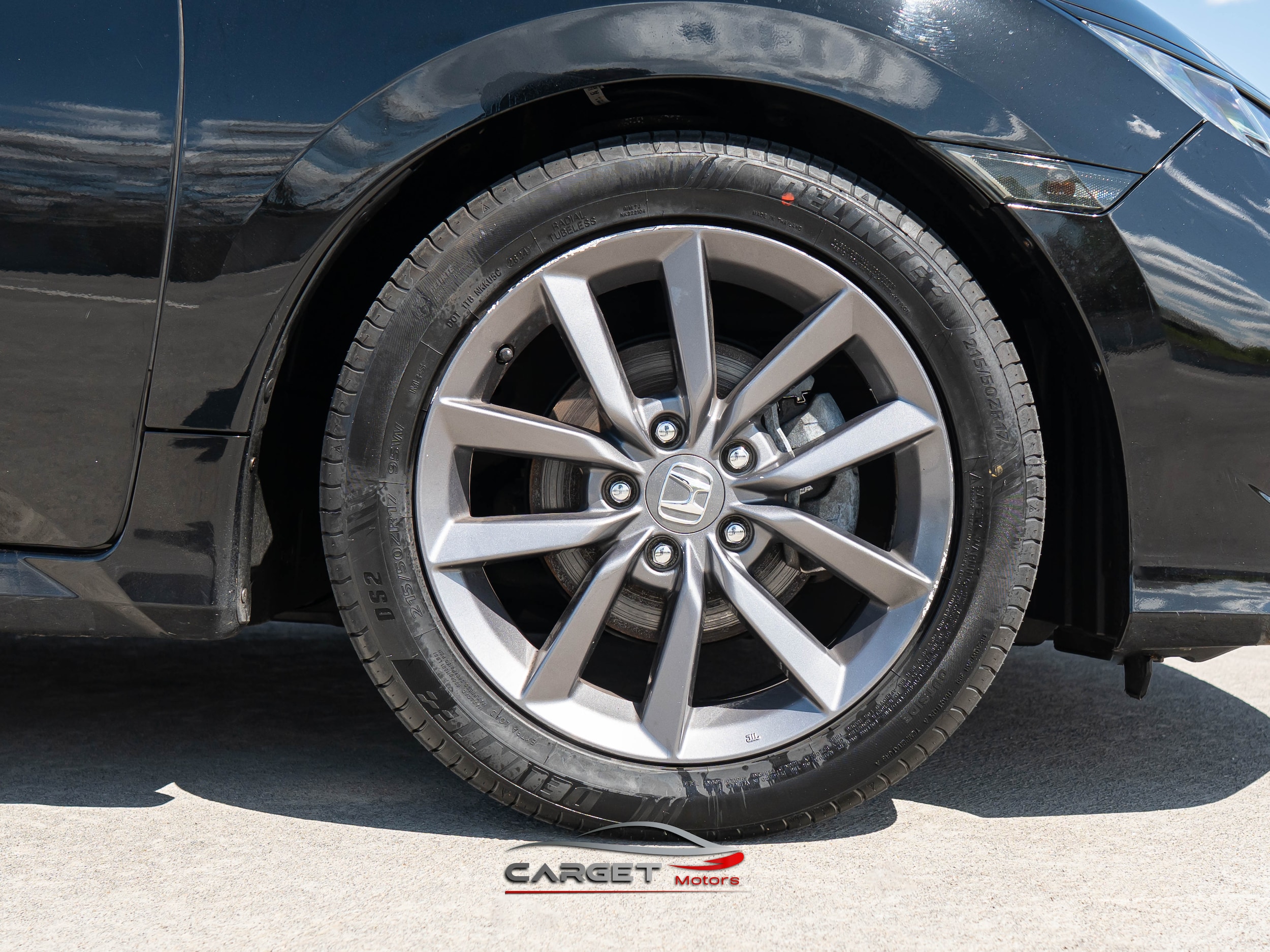 Vehicle image 9 of 46