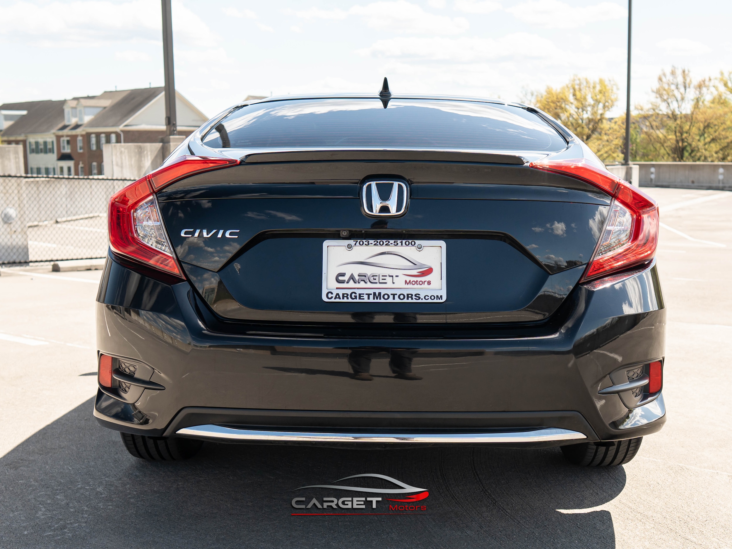 Vehicle image 5 of 46