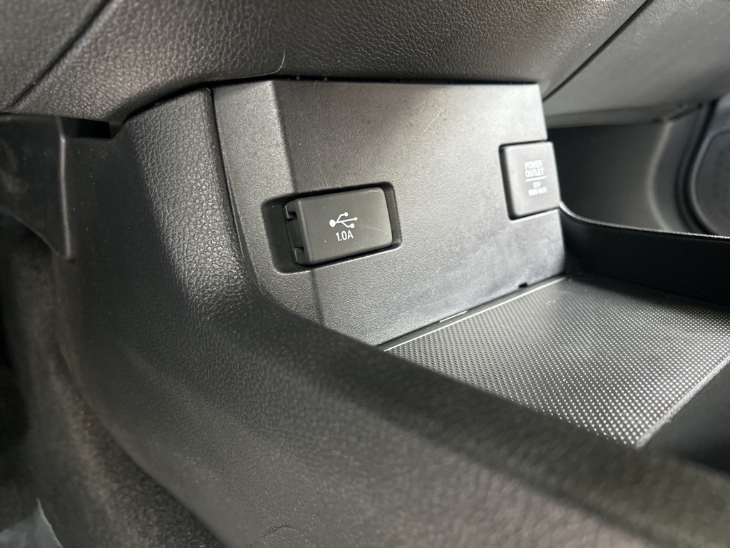 Vehicle image 29 of 46