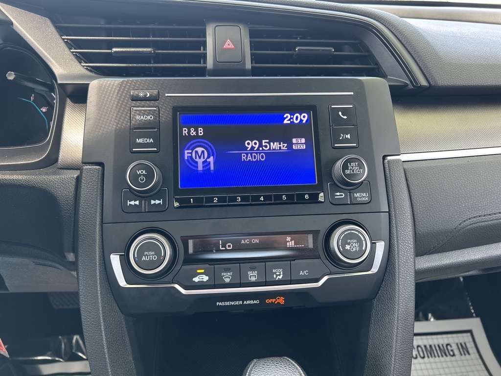 Vehicle image 27 of 46