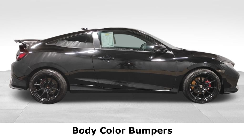 Vehicle image 4 of 44