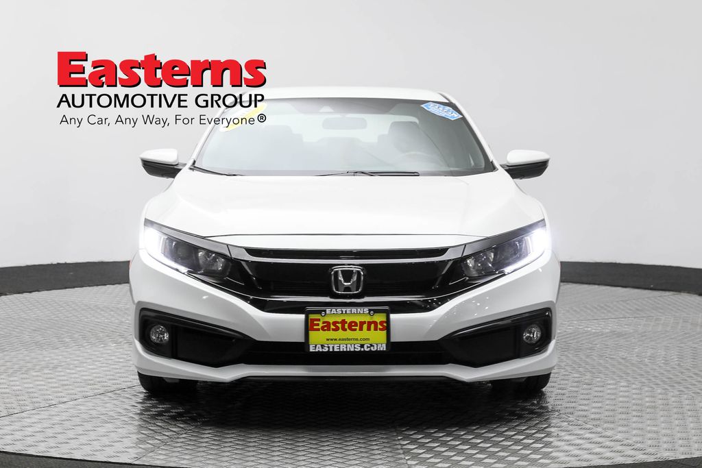 Vehicle image 9 of 97