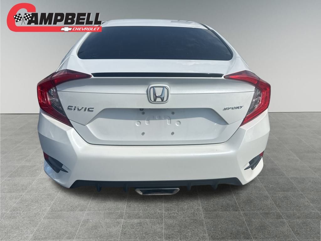 Vehicle image 7 of 27